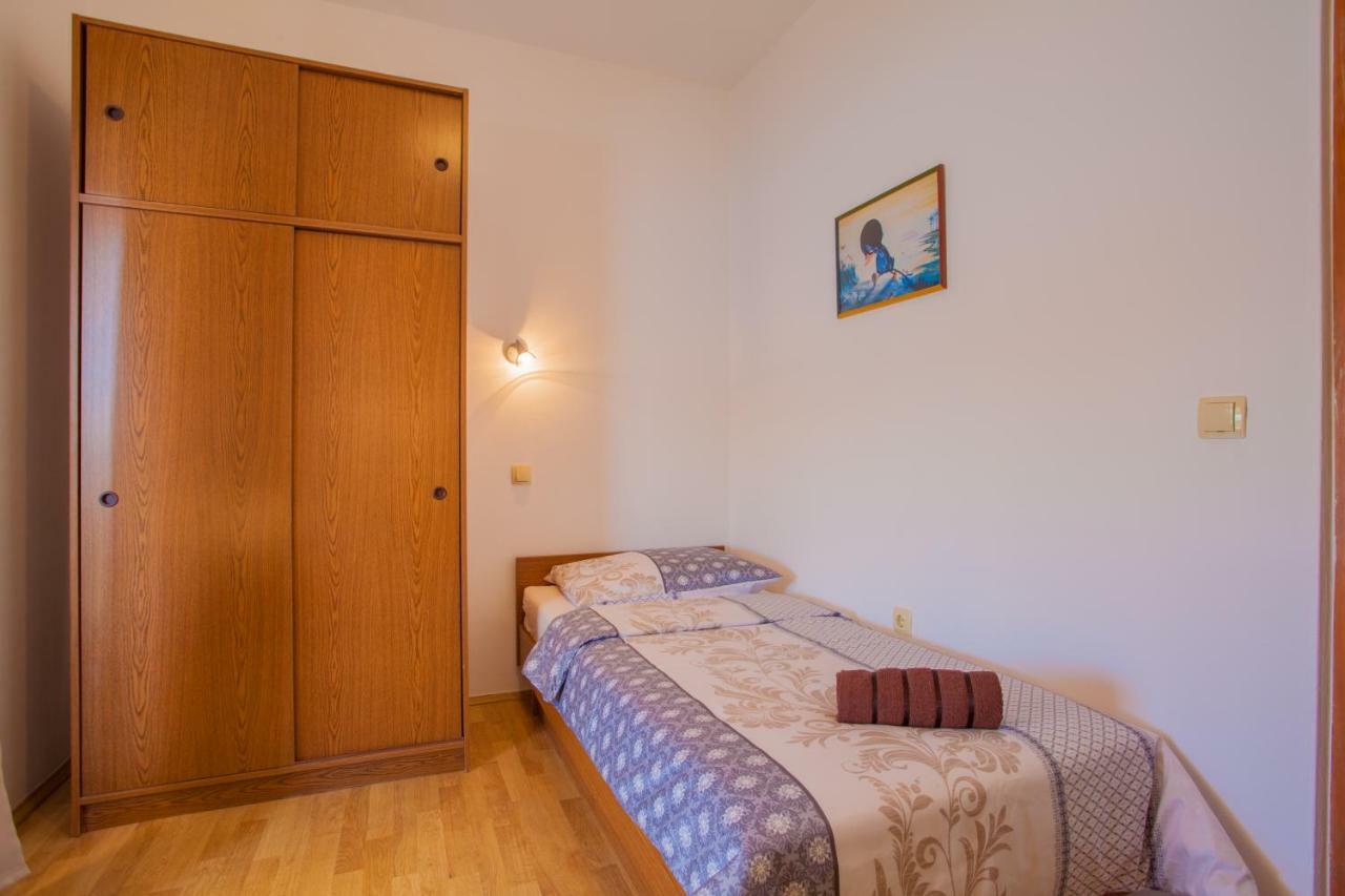 Apartmani Komesic Zubovići Zewnętrze zdjęcie