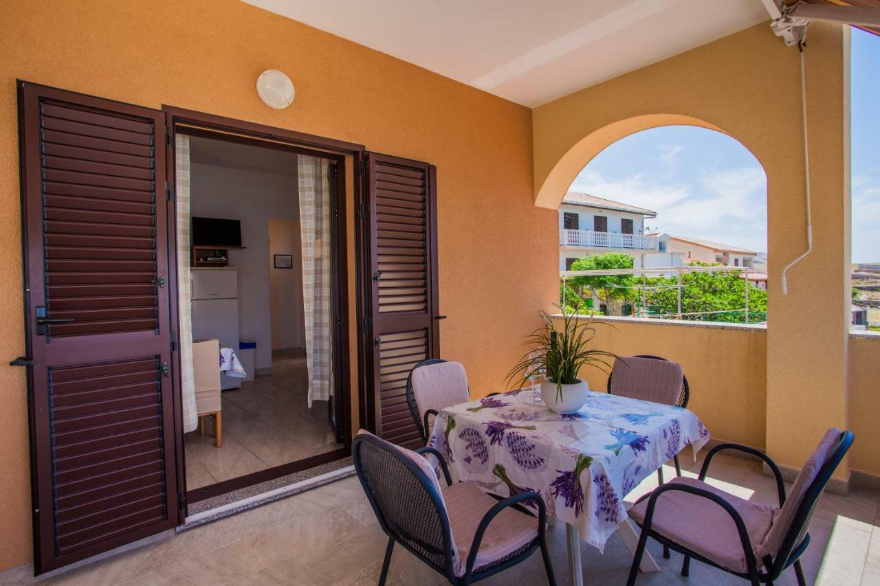 Apartmani Komesic Zubovići Zewnętrze zdjęcie